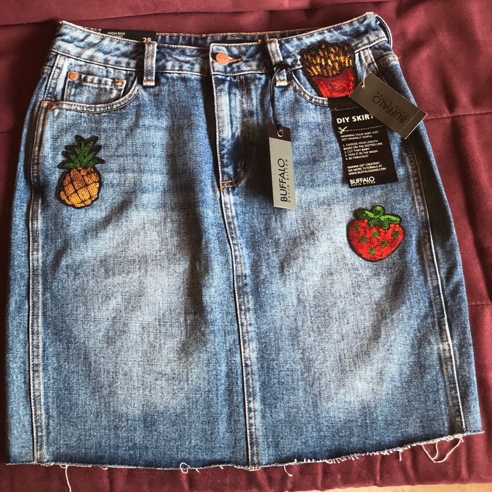 Size 28 buffalo jean skirt